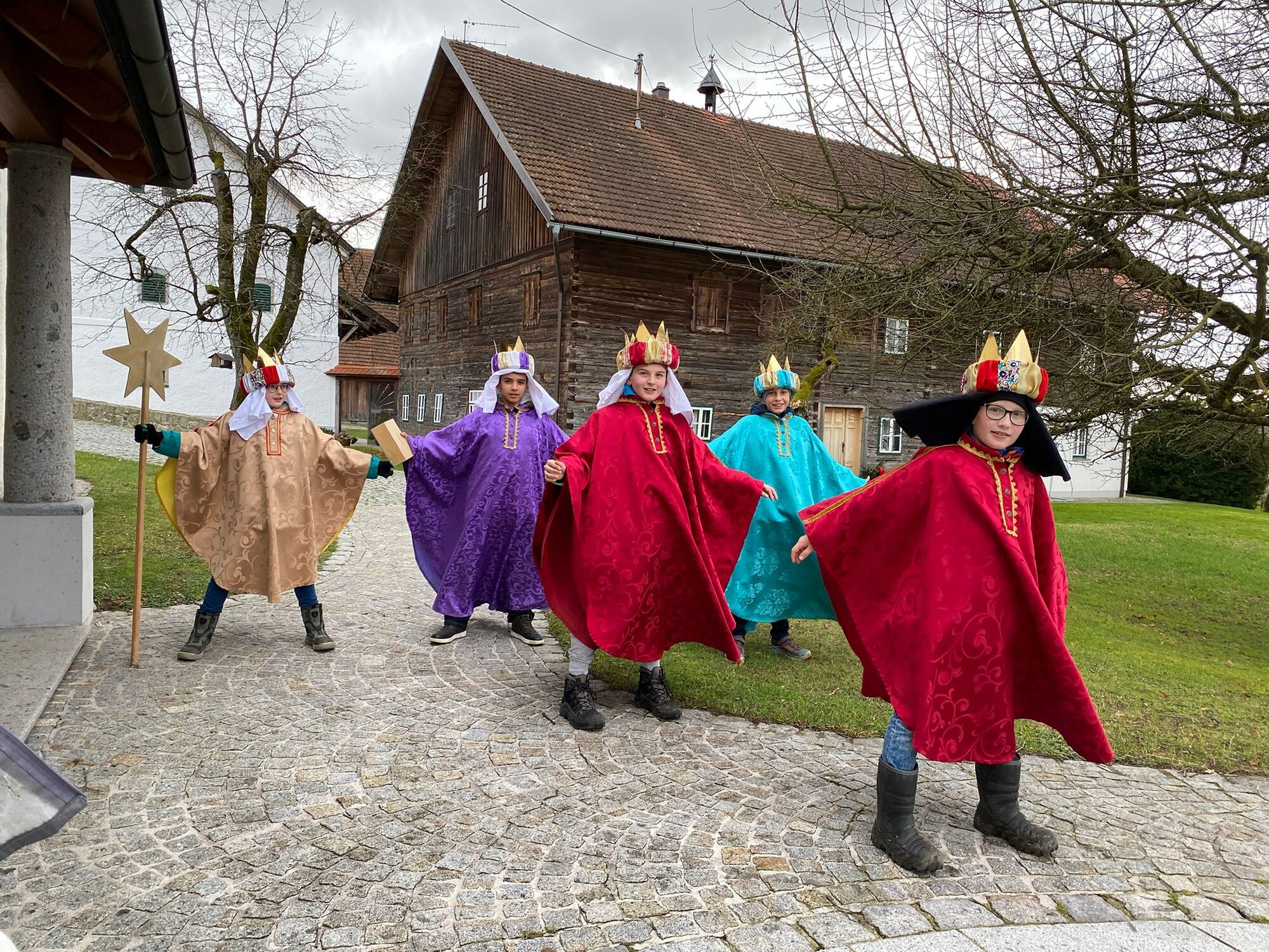 Sternsingeraktion 2024 Pfarrgemeinde St. Florian am Inn